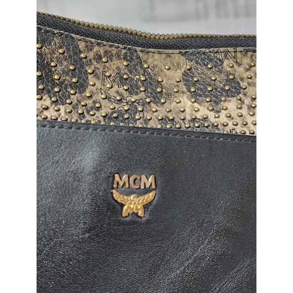 Authentic MCM Leather studded Wristlet/Clutch Black/Beige - Picture 10 of 15